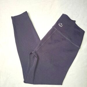 Beyond Yoga‎ Feline Jacquard Cropped Midi Leggings Women's Size Medium